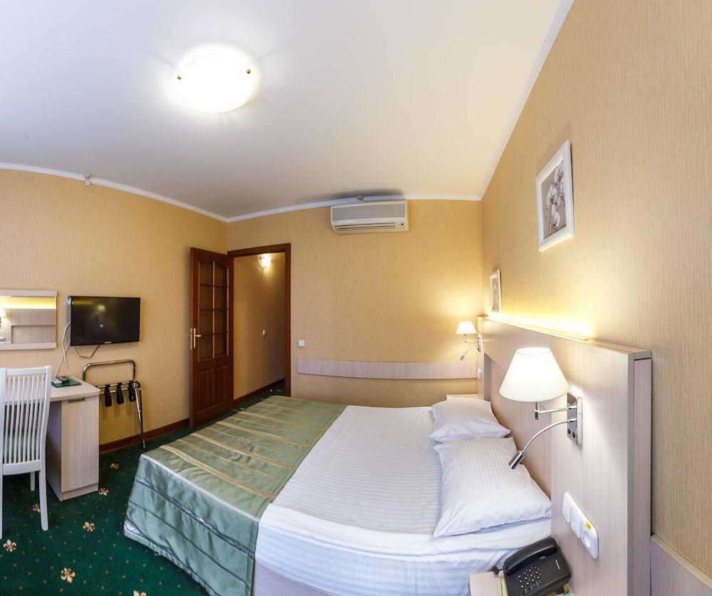 Hotel Yubileiny Minsk Eksteriør billede