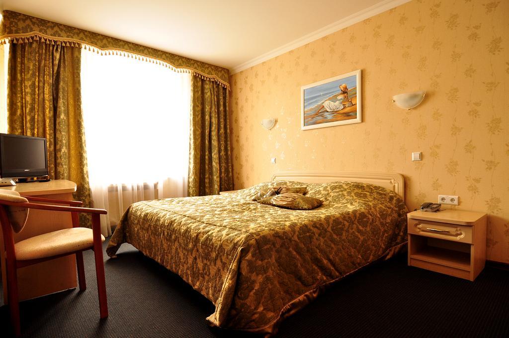 Hotel Yubileiny Minsk Eksteriør billede