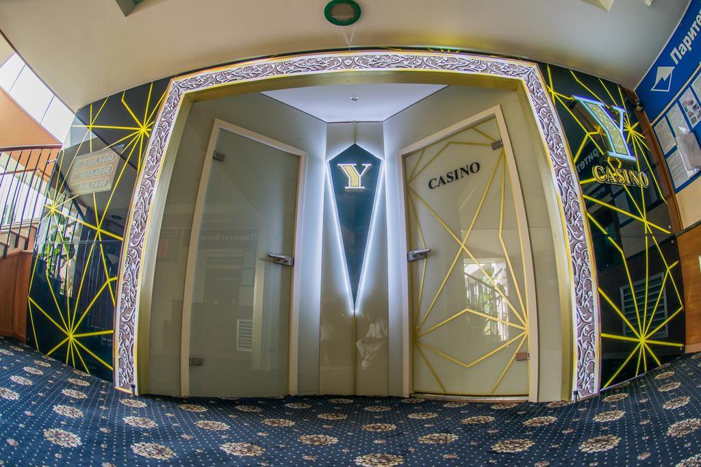 Hotel Yubileiny Minsk Eksteriør billede