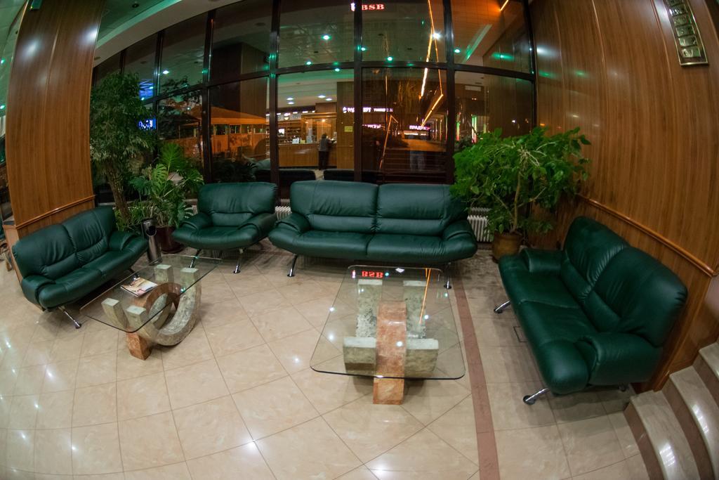 Hotel Yubileiny Minsk Eksteriør billede