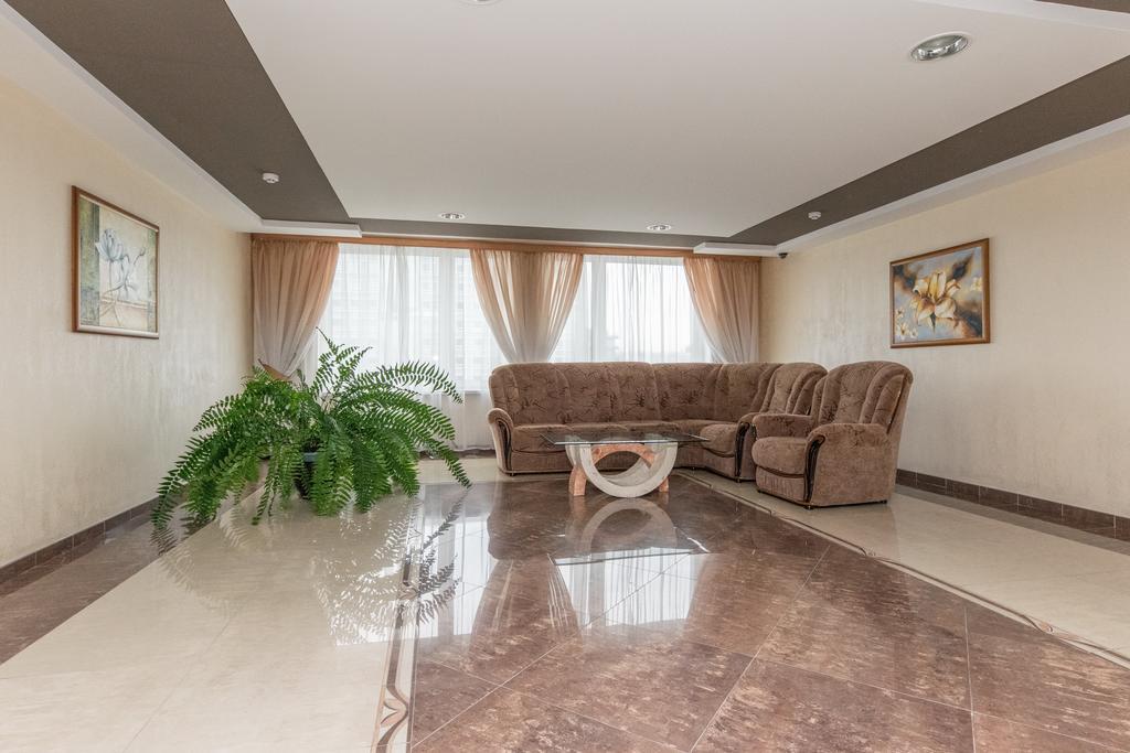 Hotel Yubileiny Minsk Eksteriør billede