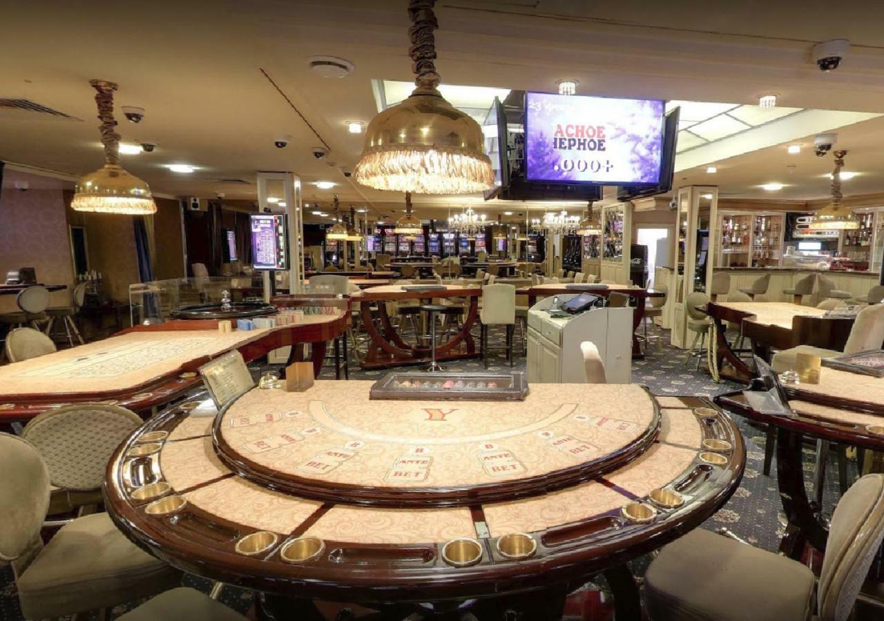 Hotel Yubileiny Minsk Eksteriør billede